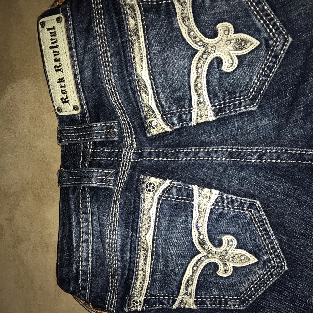🚫SOLD🚫 Women’s Rock Revivals 🚫SOLD🚫